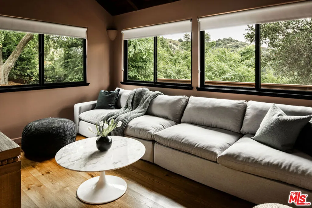 360 Edwards Place, Glendale, California 91206 home-pic-27